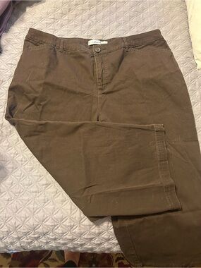 croft & barrow Brown Capri Pants - Straight Leg